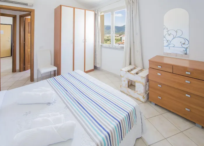 & 4* Olbia